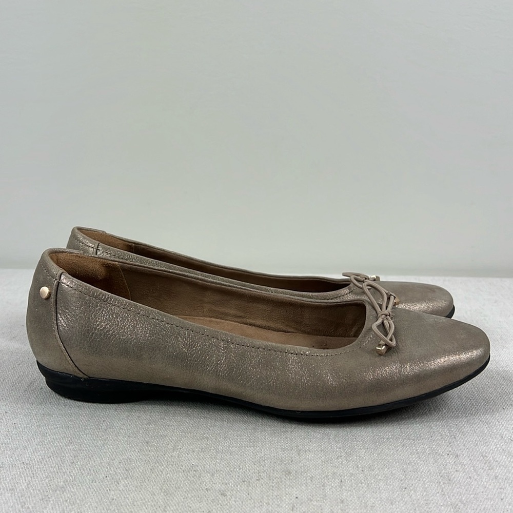 Clarks Ballet Flats Womens Candra Size 8.5 M Bronze Shimmer Slip On Casual